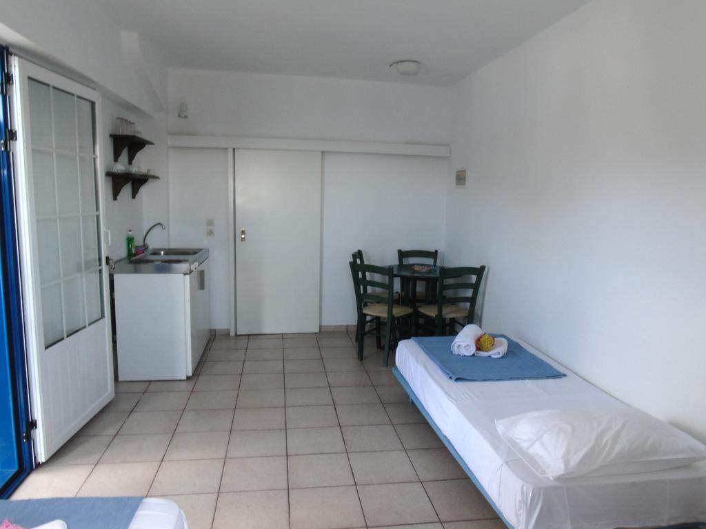 Kapsálion Mely Hotel מראה חיצוני תמונה