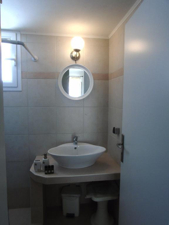 Kapsálion Mely Hotel מראה חיצוני תמונה